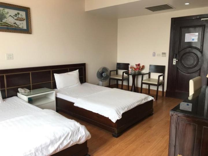Lakeside 2 Hotel Nam Dinh Nhu Thuc Exterior photo